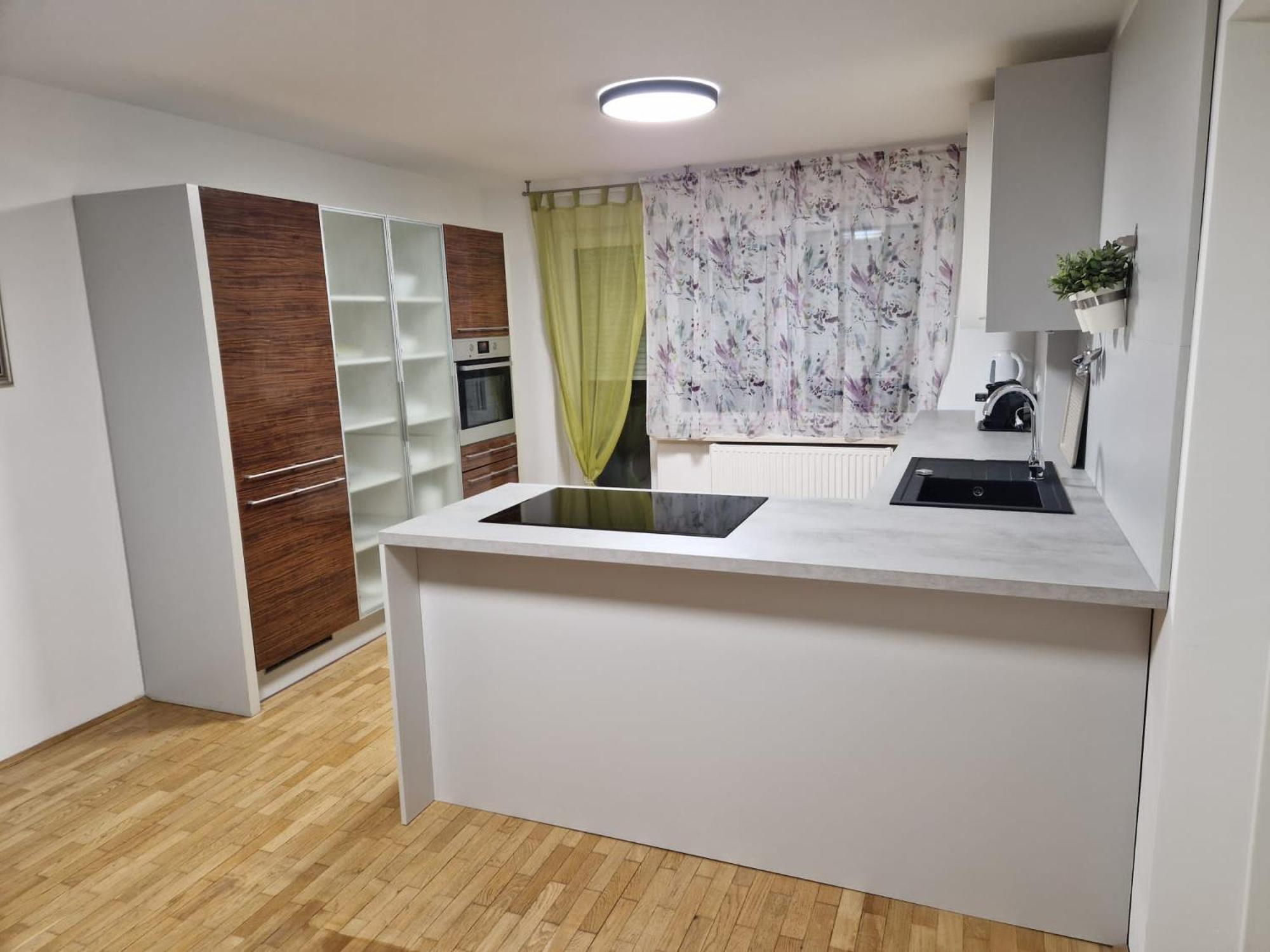 Patricia House Appartement Ljubljana Buitenkant foto