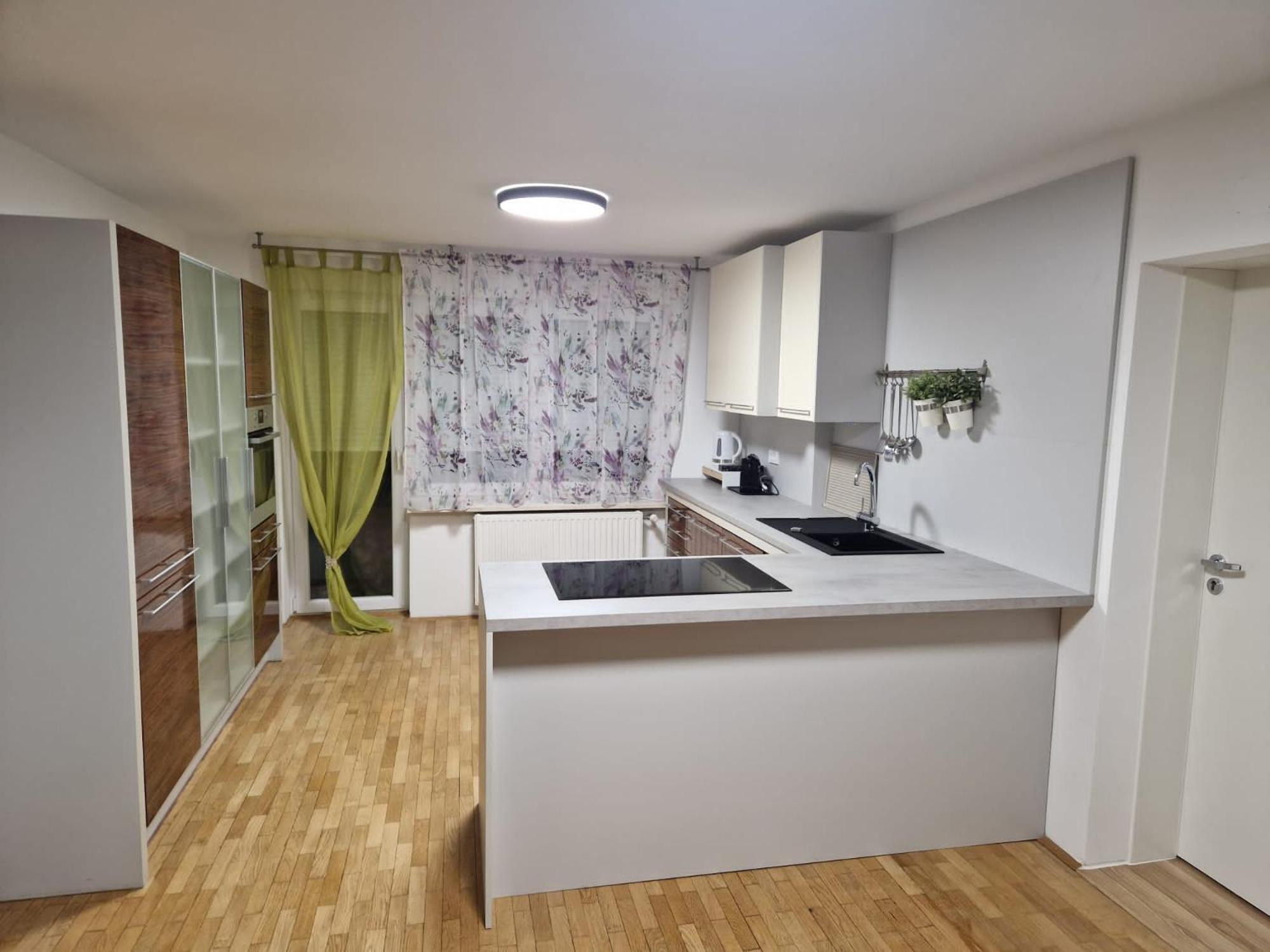 Patricia House Appartement Ljubljana Buitenkant foto